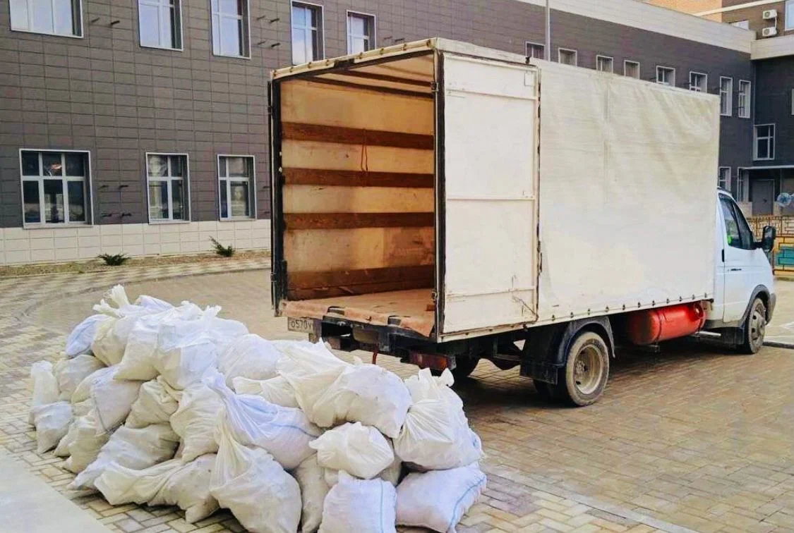 Вывоз строительного мусора из новостроек в Ахтубинске в октябре