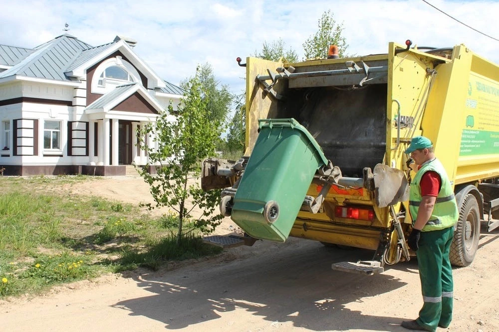 Вывоз мусора с дачи СНТ в Ахтубинске от ПроМусор — вывоз дачного и садового мусора, цена от 1709 руб