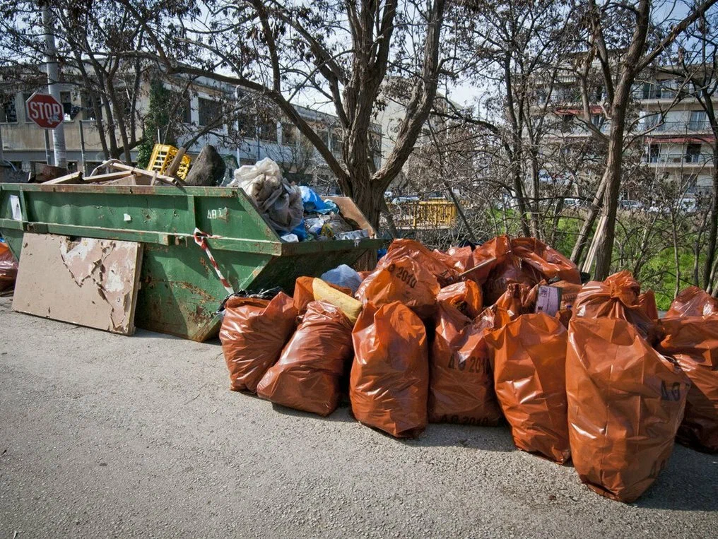 Круглосуточный вывоз мусора в Ахтубинске в октябре